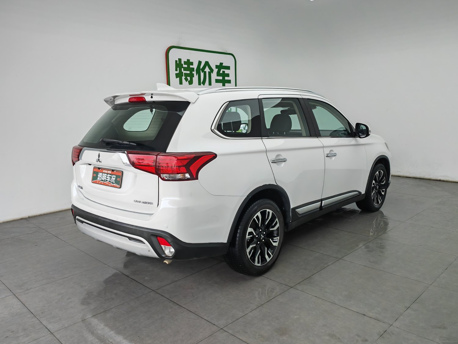 Used Mitsubishi Outlander 2019 2.4 AT