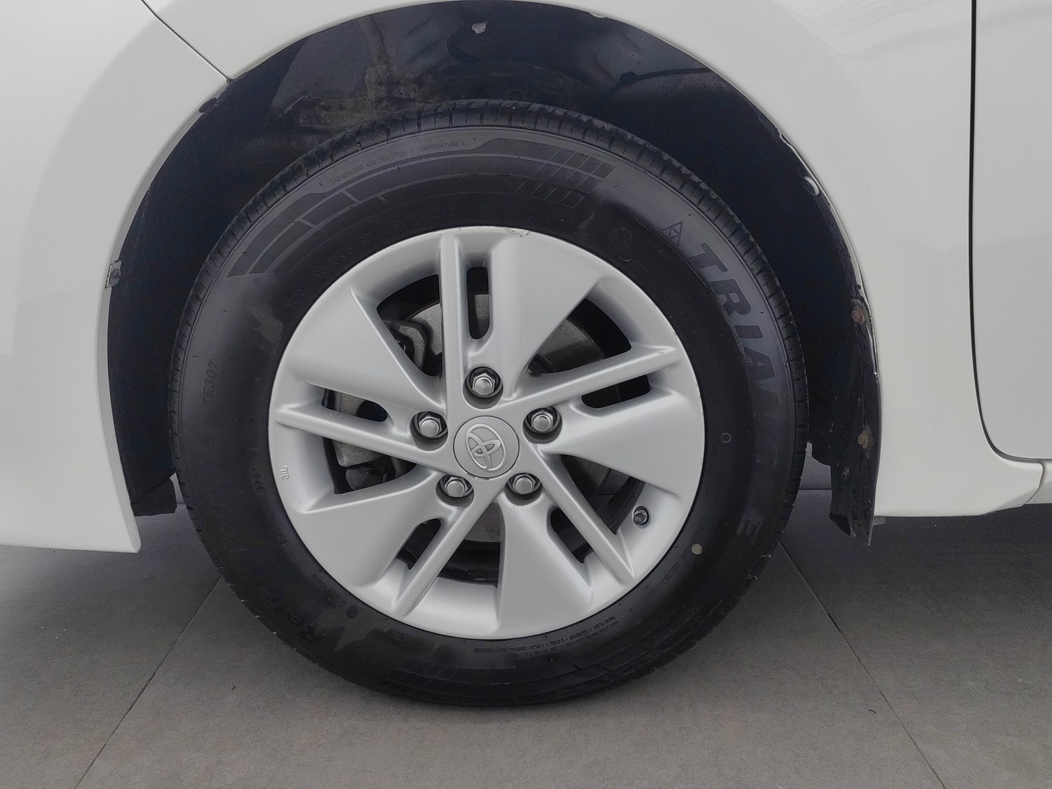 Used Toyota Corolla 2014 1.6 AT