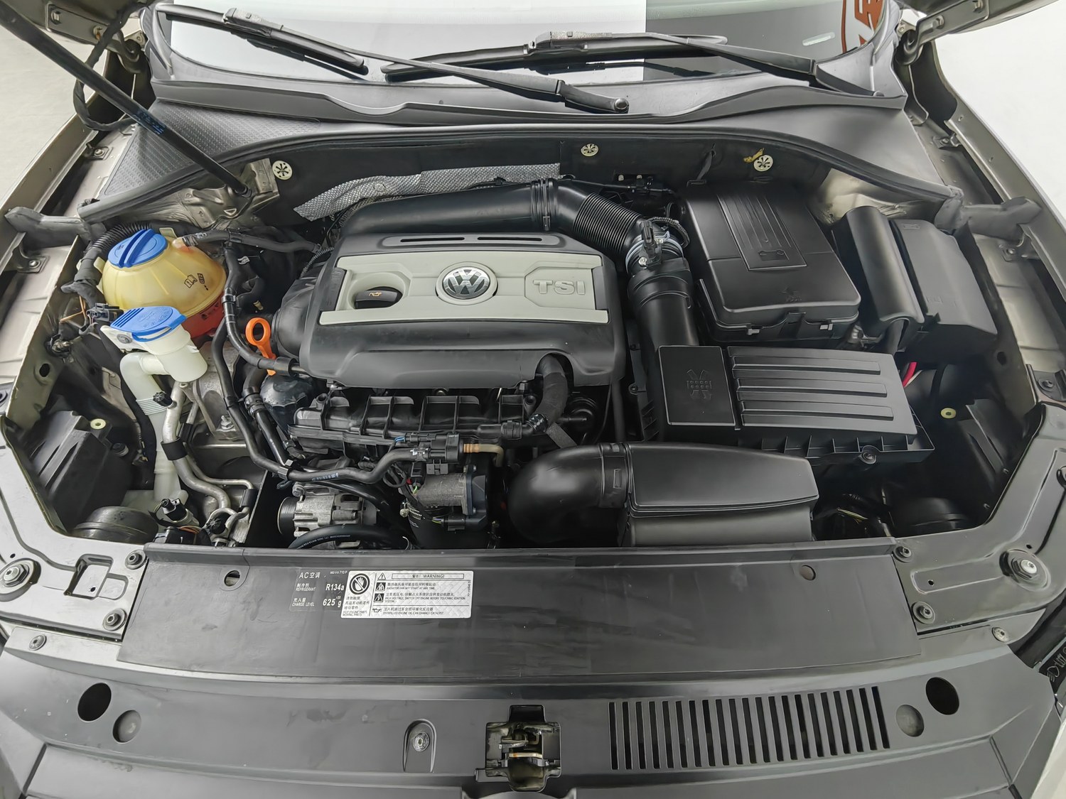 Used Volkswagen Passat 2013 2.0 AT