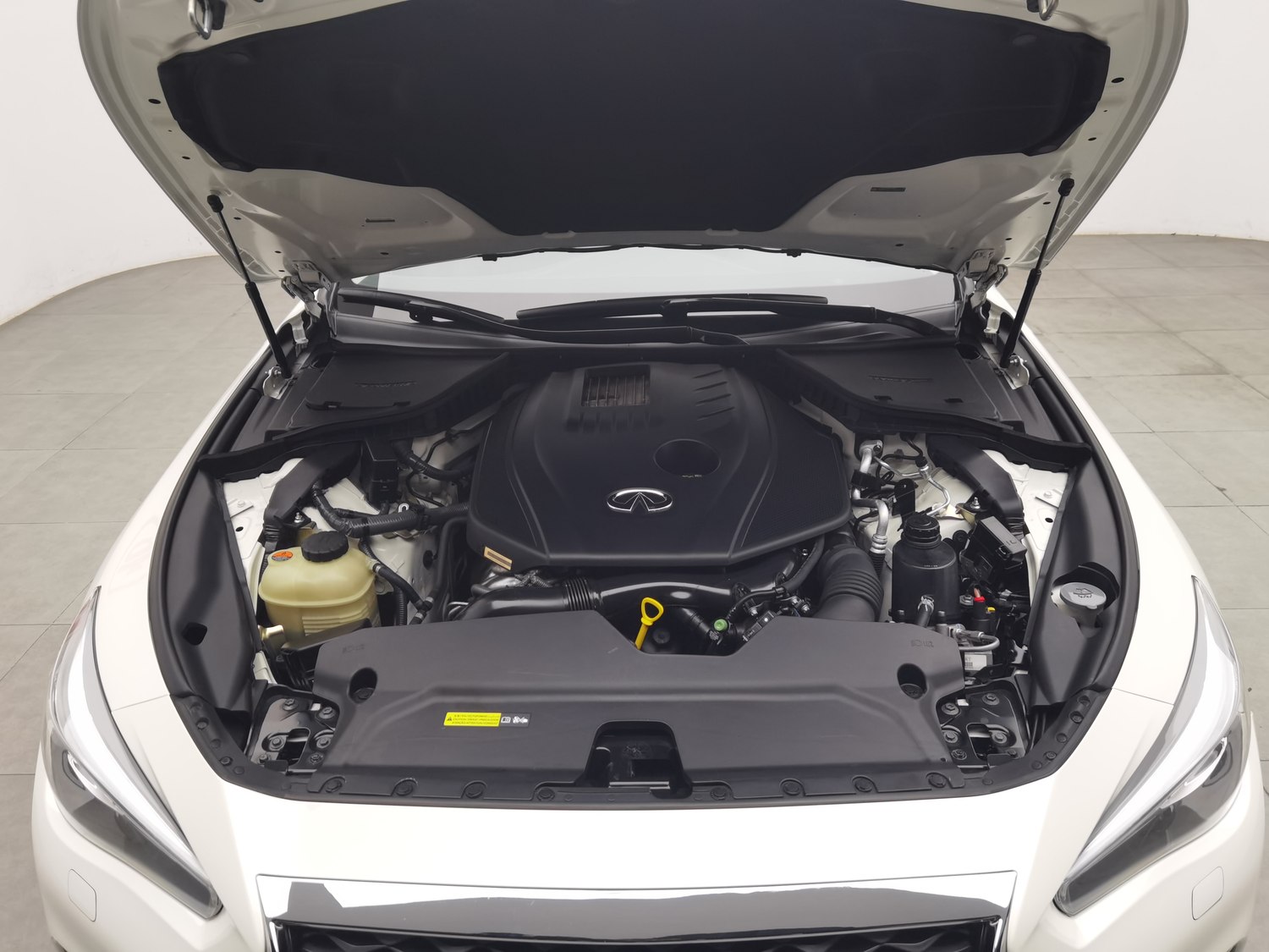 Used Infiniti Q50L 2022 2.0 AT