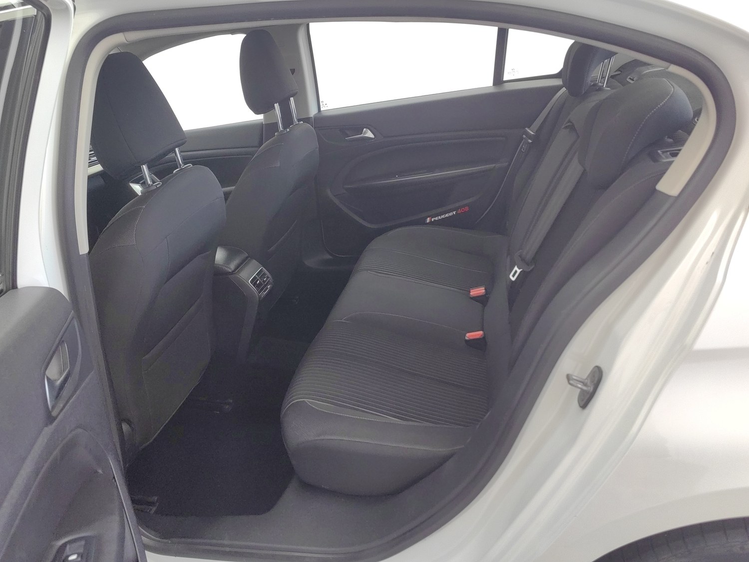 Used Peugeot 408 2014 1.8 AT