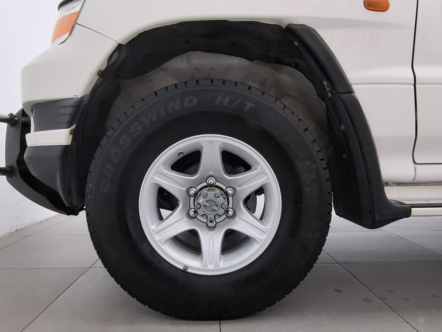 Used Leopaard Q6 2015 2.4 MT