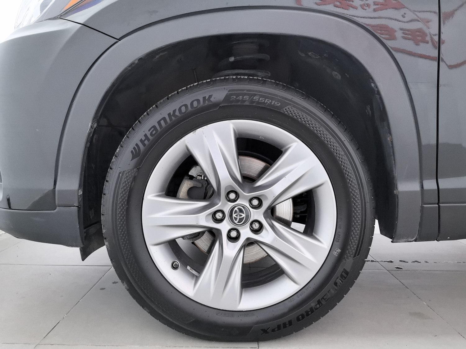 Used Toyota Highlander 2021 2.0 AT