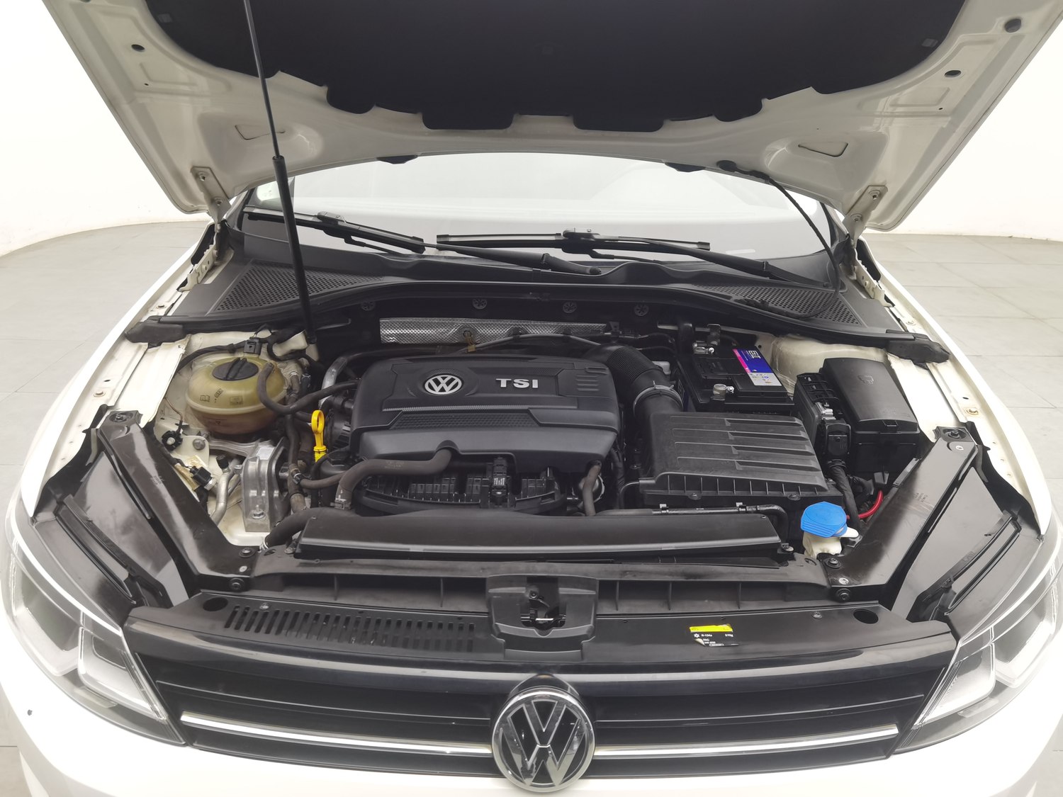 Used Volkswagen Lamando 2015 1.8 AT