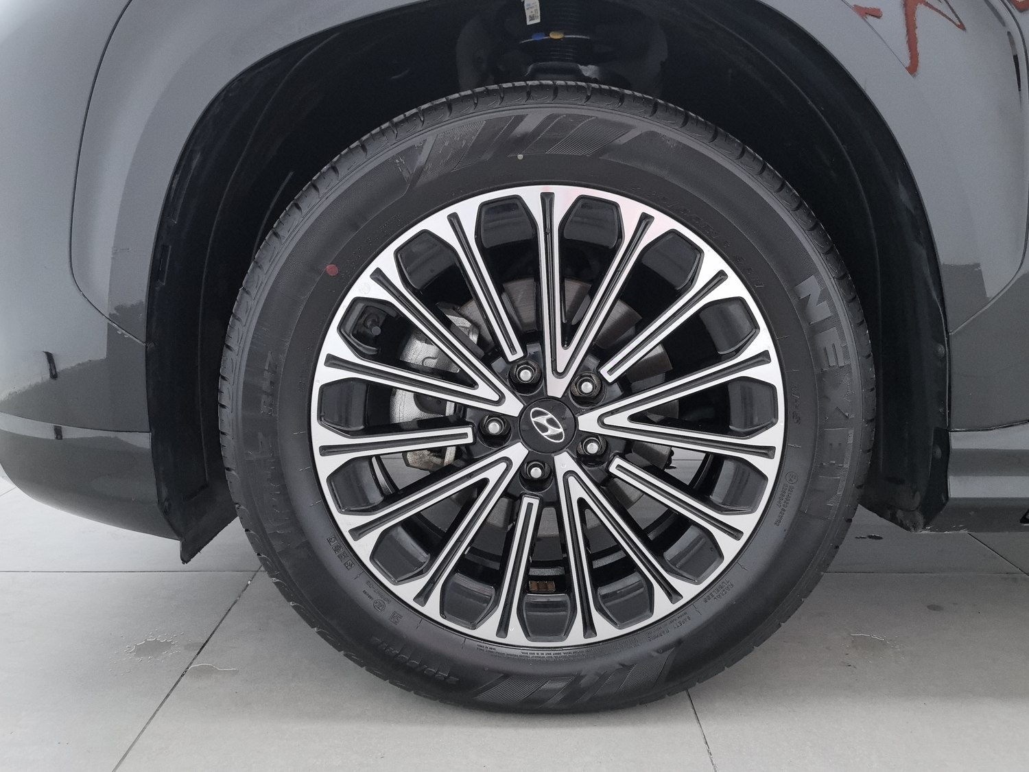 Used Hyundai Custo 2024 1.5 AT