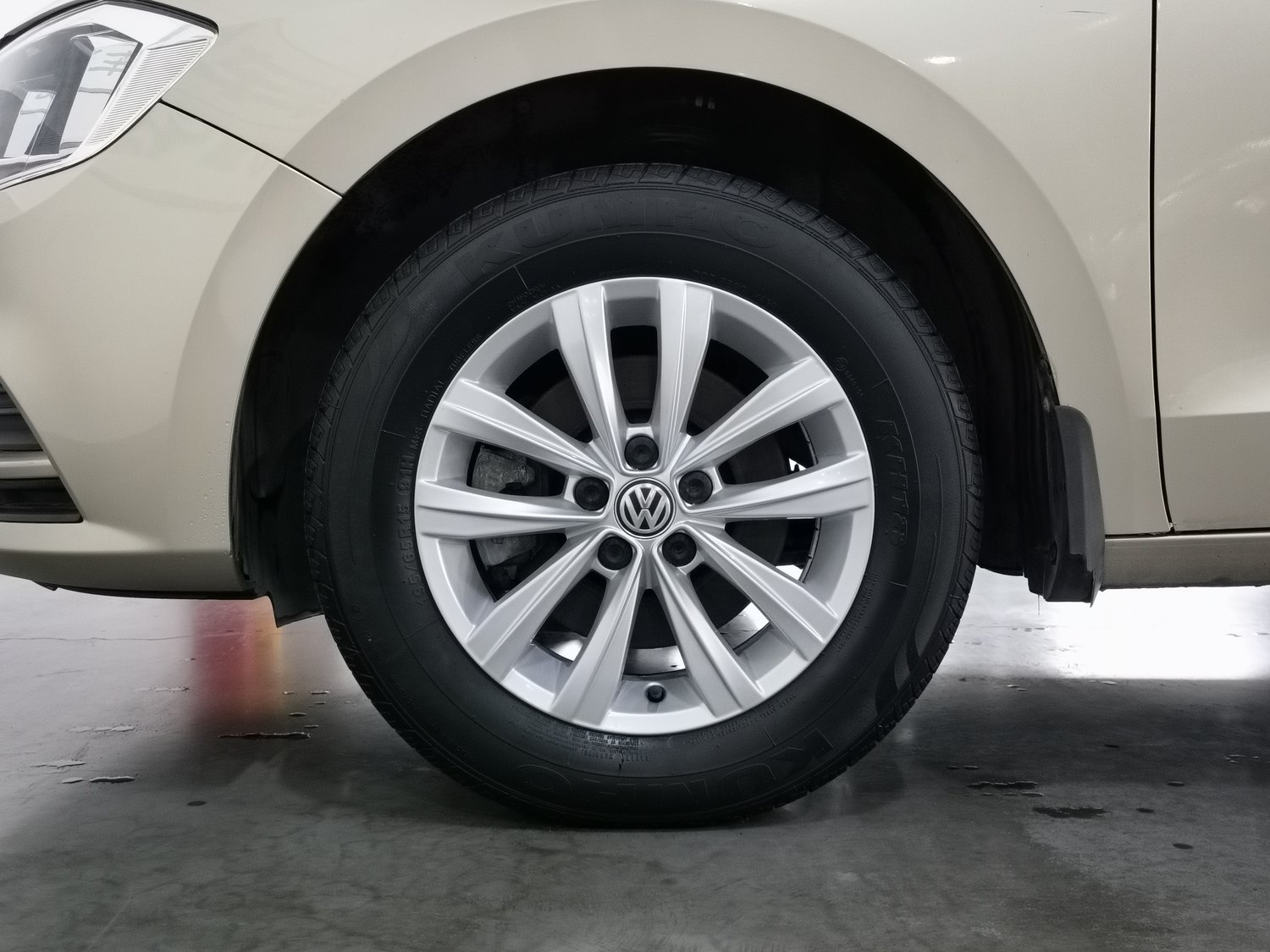 Used Volkswagen Bora 2016 1.6 MT