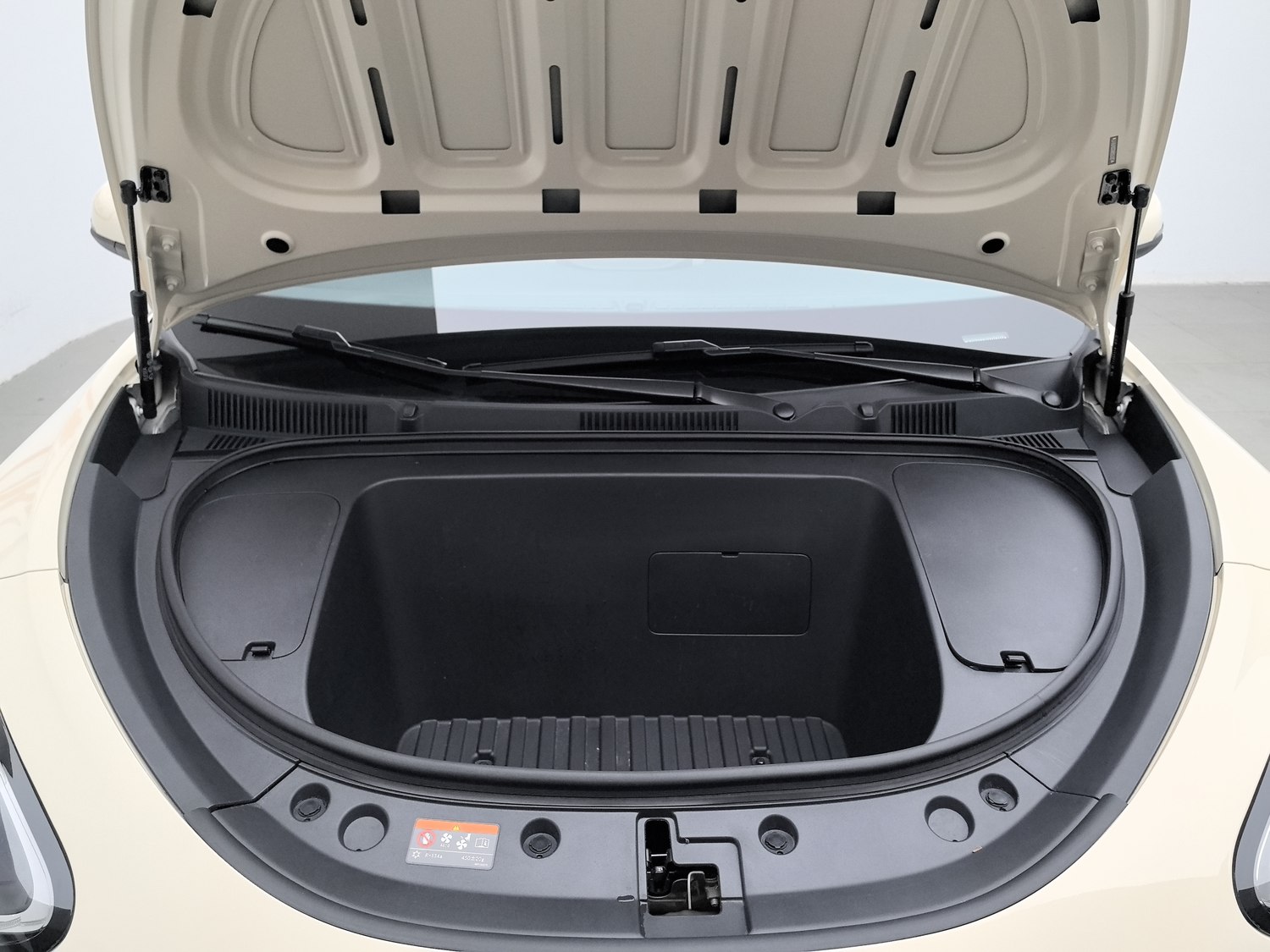 Used Geely Galaxy Wish 2025