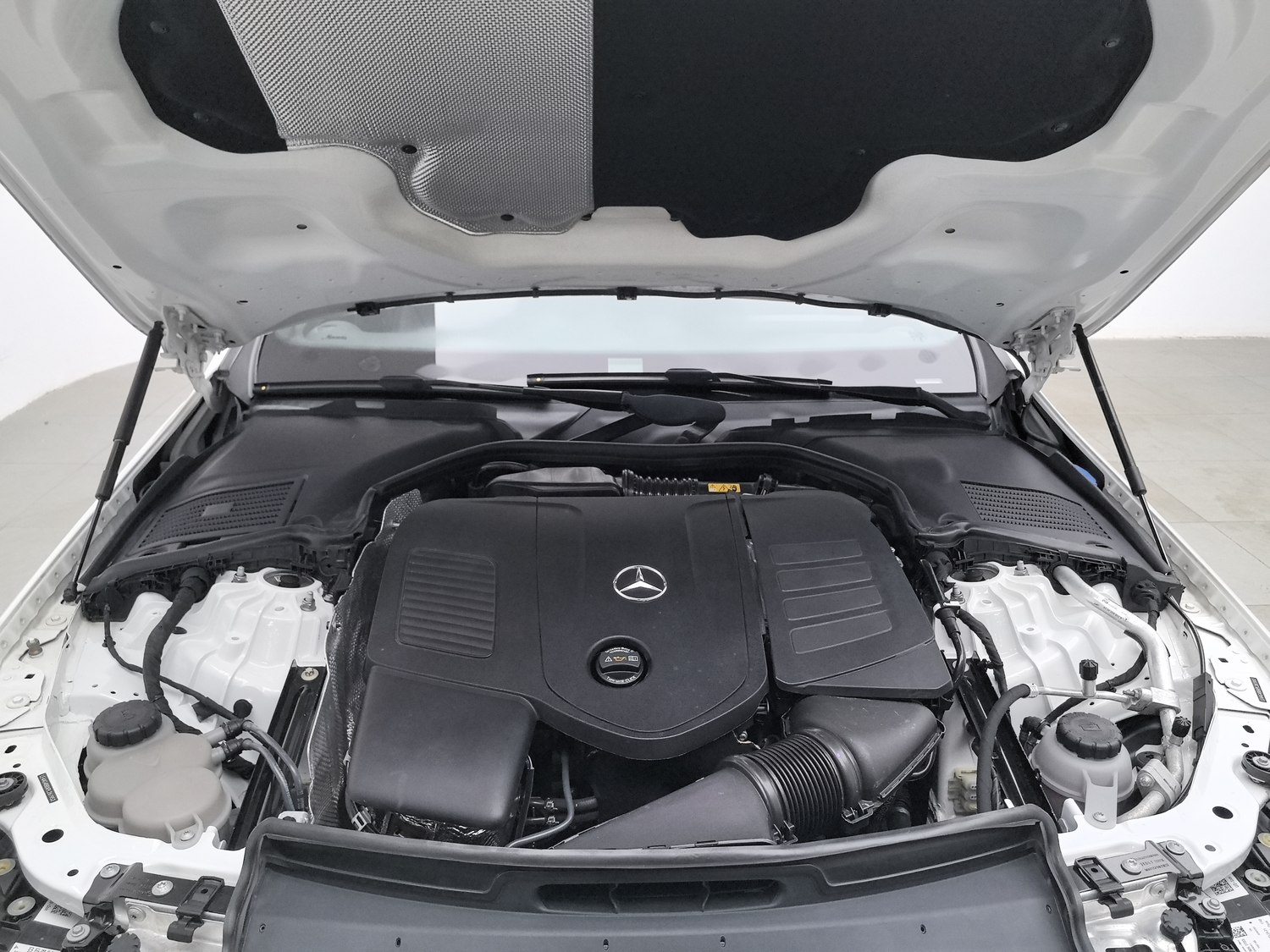 Used Mercedes-Benz C-Class 2023 1.5 AT