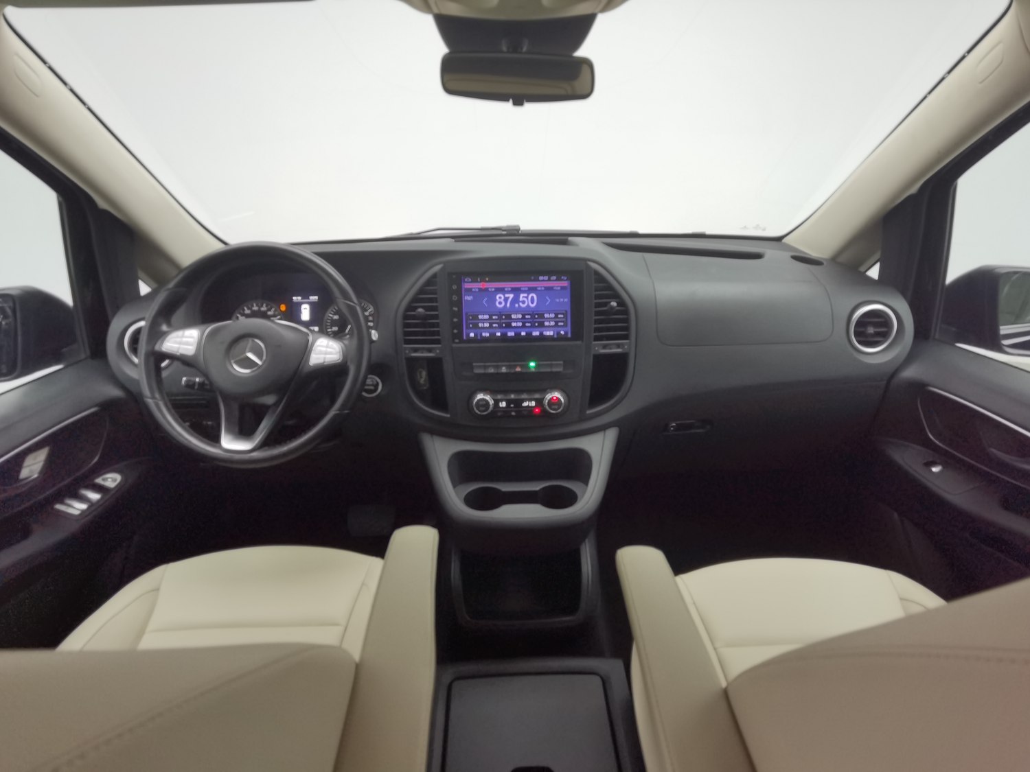 Used Mercedes-Benz Vito 2016 2.0 AT