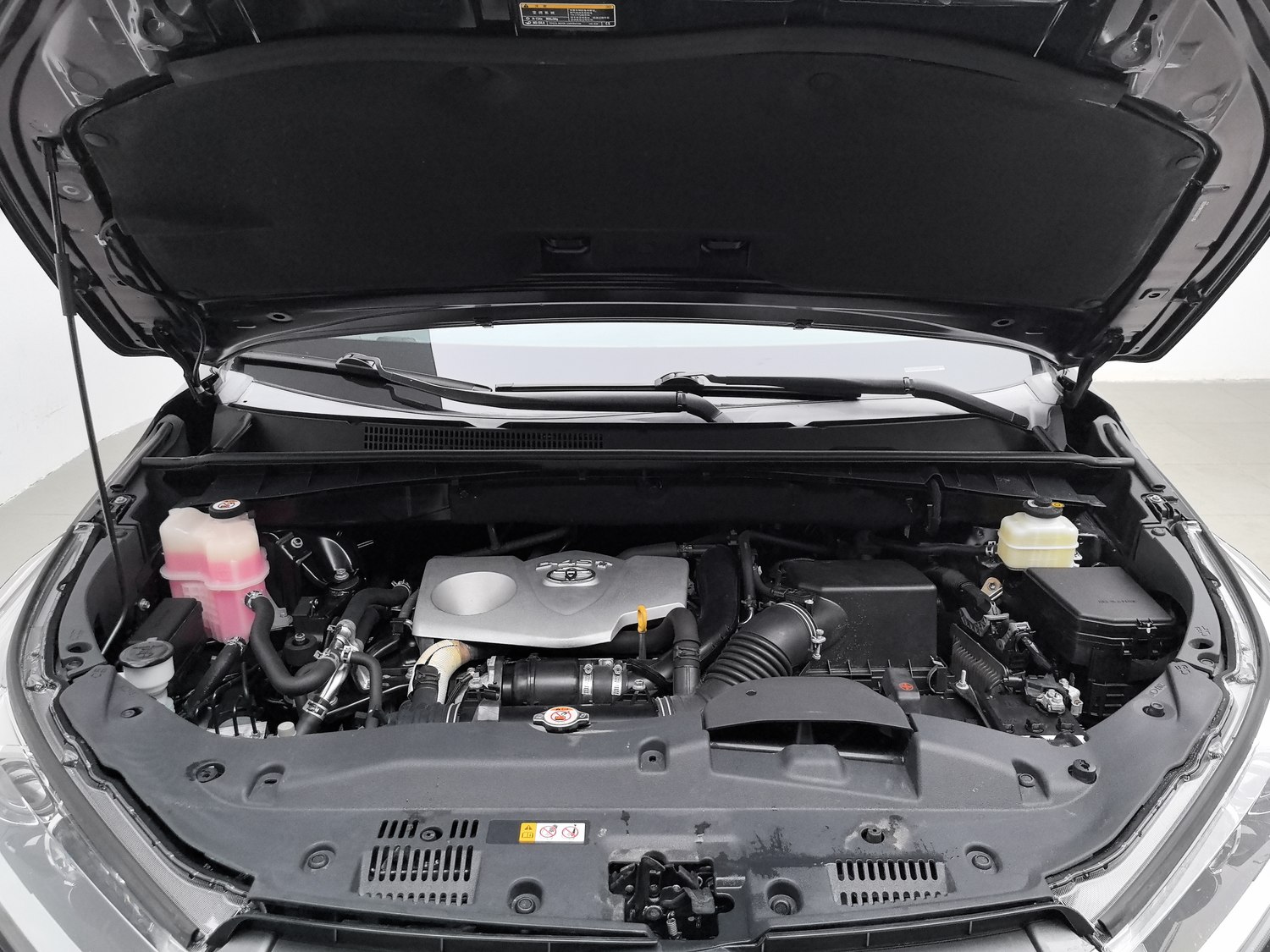 Used Toyota Highlander 2021 2.0 AT