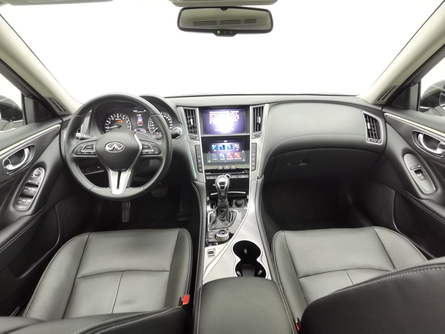 Used Infiniti Q50L 2022 2.0 AT