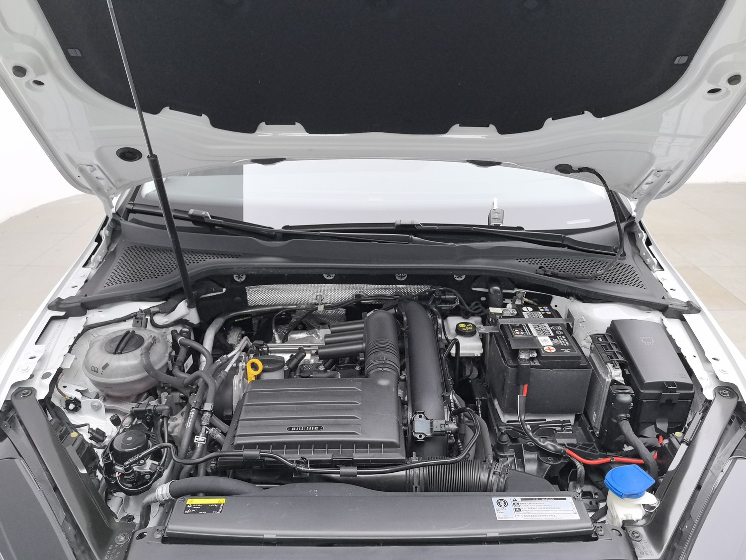 Used Volkswagen Golf 2020 1.4 AT