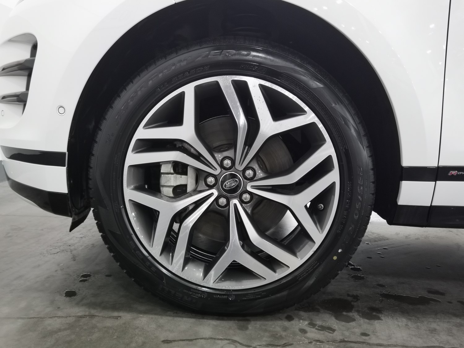 Used Land Rover Range Rover Evoque 2020 2.0 AT