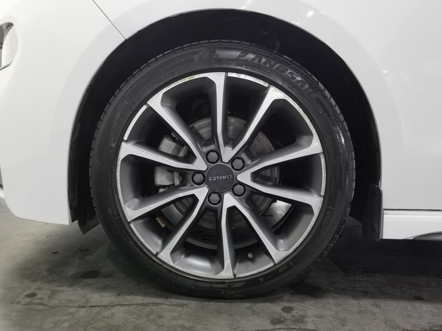 Used Lynk & Co 03 2018 1.5 AT