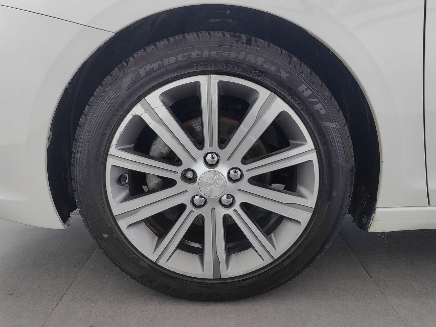 Used Peugeot 408 2014 1.8 AT