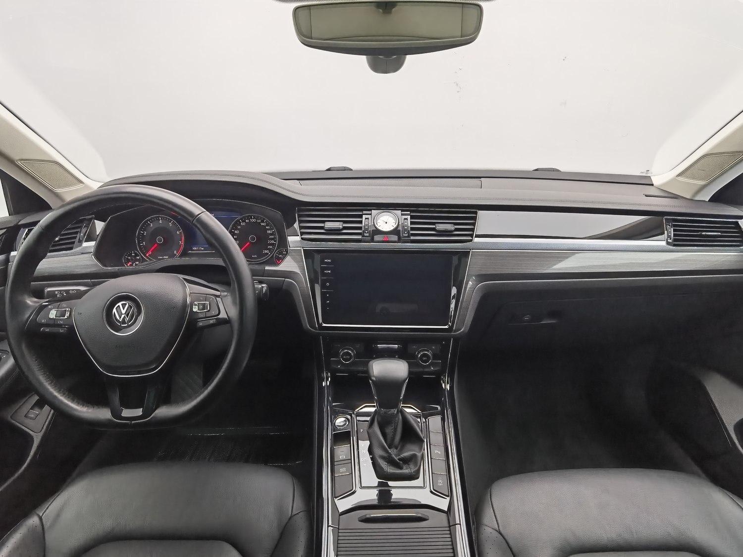 Used Volkswagen Phideon 2019 2.0 AT