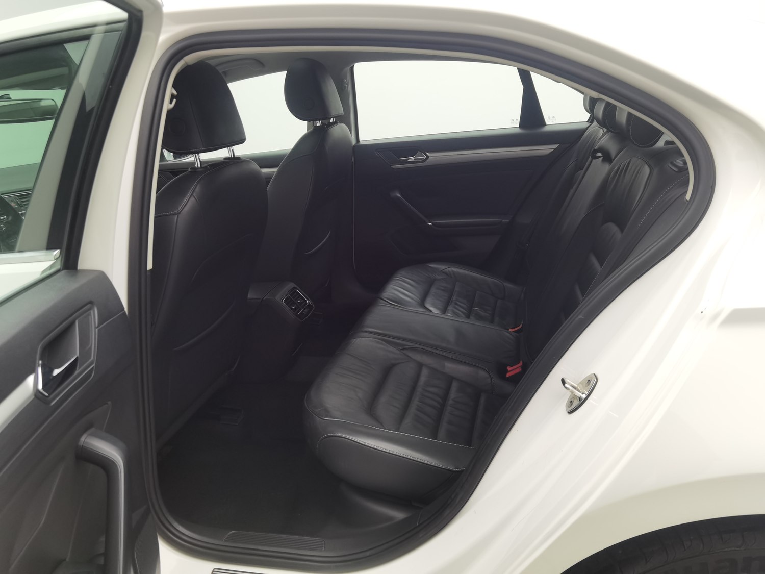 Used Volkswagen Lamando 2015 1.8 AT