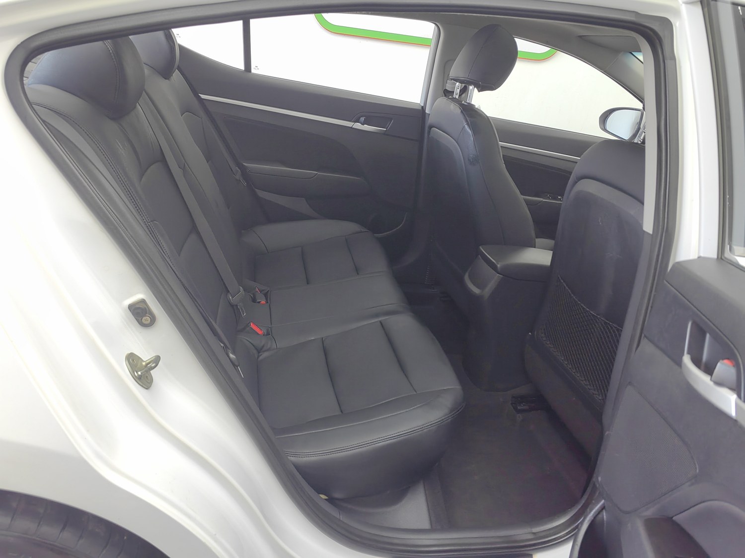 Used Hyundai Elantra 2016 1.6 AT