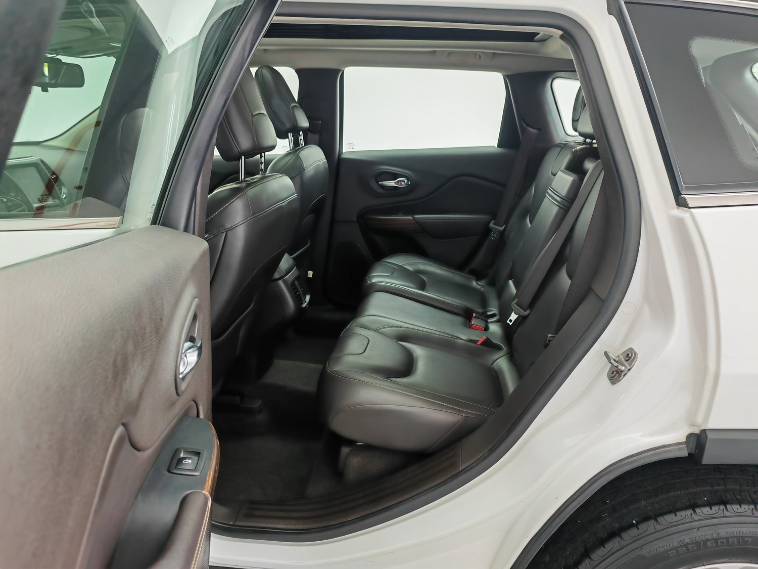 Used Jeep Cherokee 2016 2.0 AT