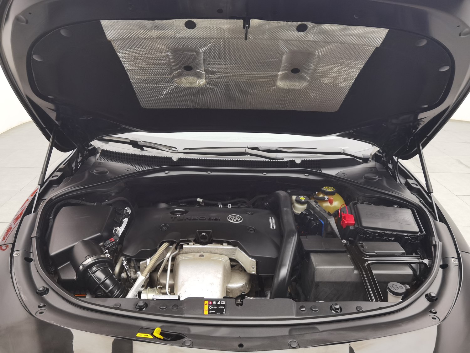 Used Buick LaCrosse 2016 2.0 AT