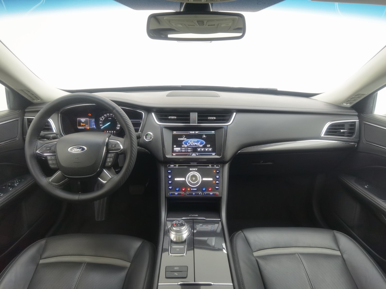 Used Ford Taurus 2015 2.0 AT