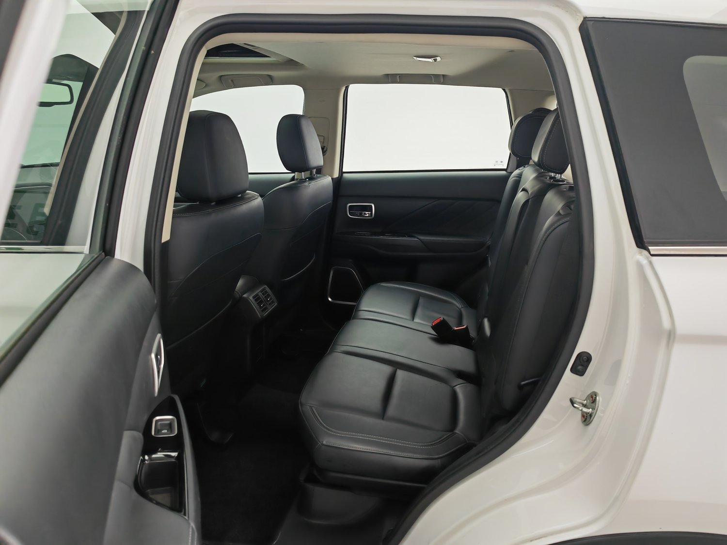 Used Mitsubishi Outlander 2019 2.4 AT