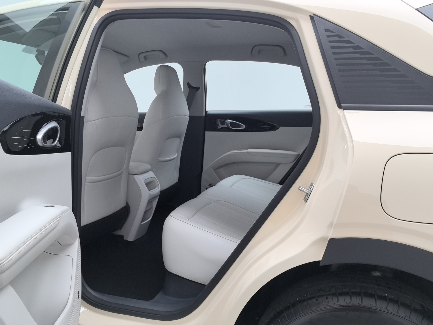 Used Geely Galaxy Wish 2025