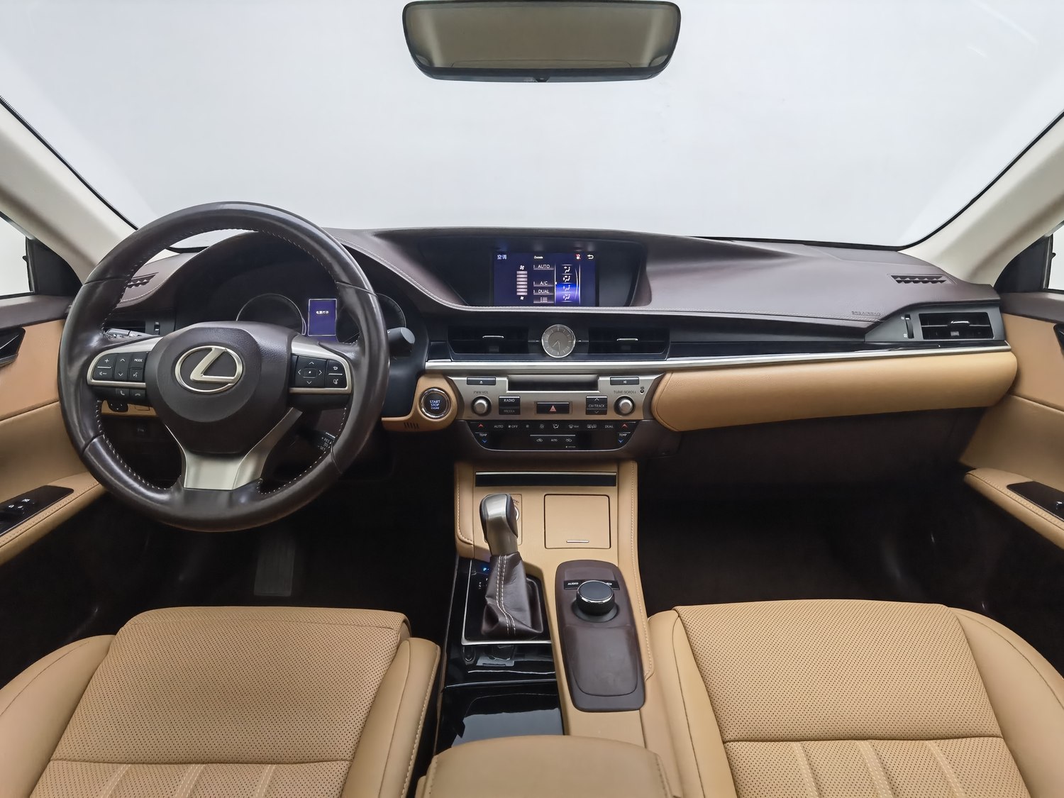Used Lexus ES 2015 2.0 AT