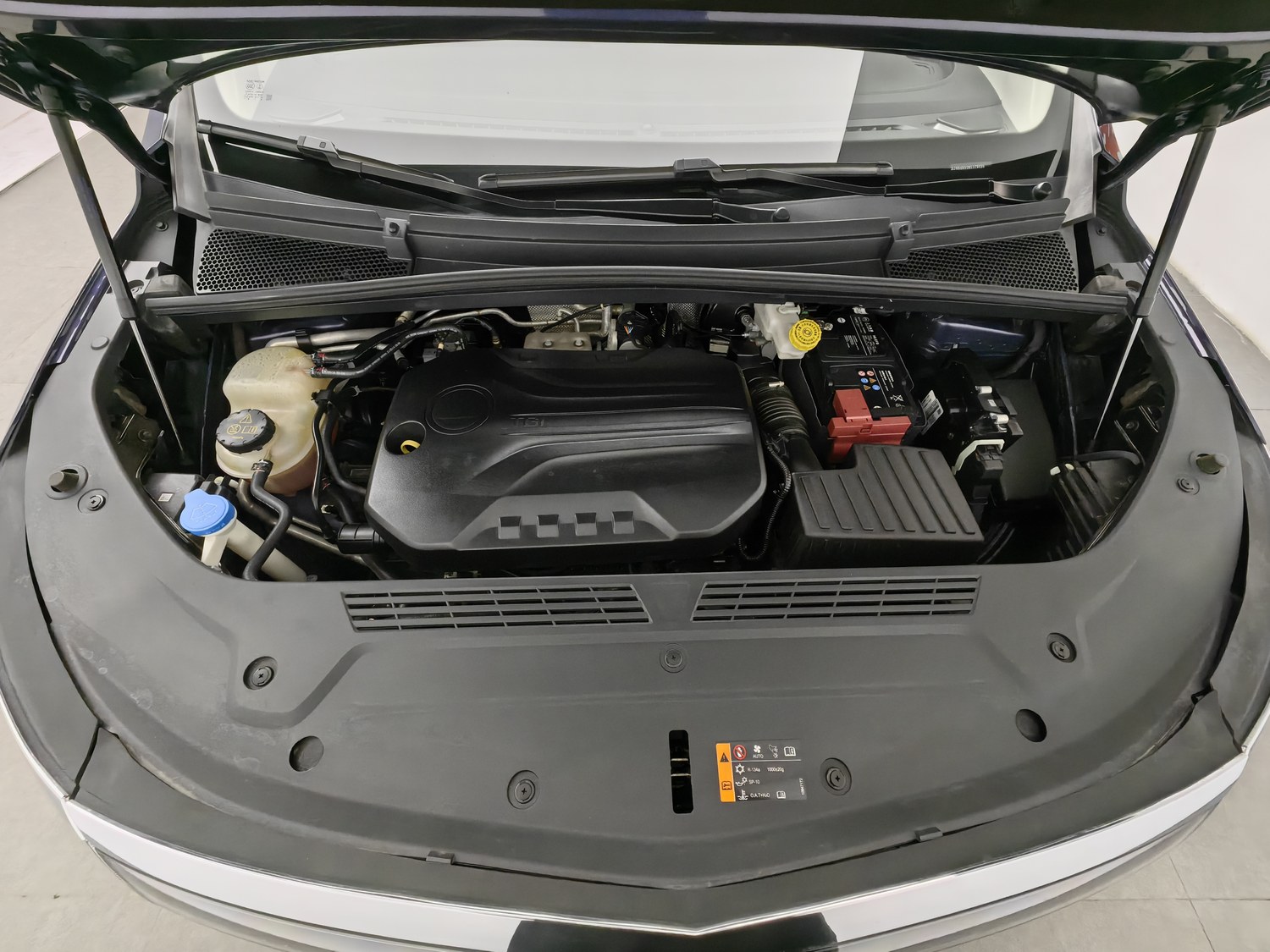 Used Roewe iMAX8 2021 2.0 AT