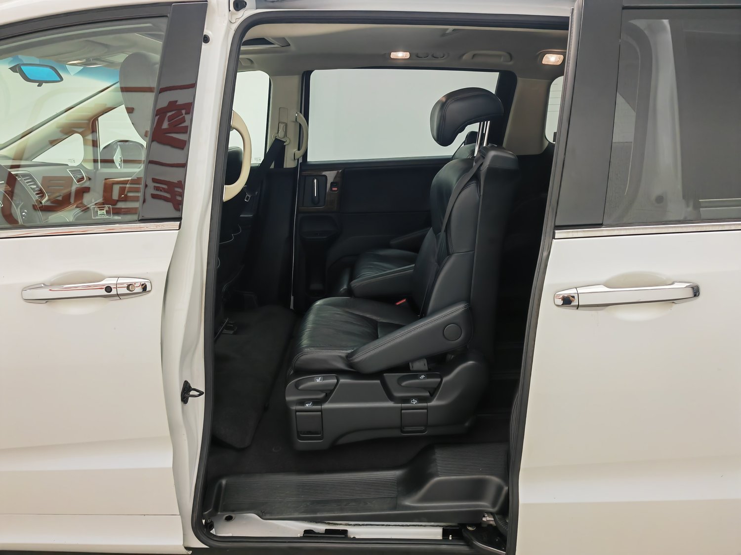 Used Honda Odyssey 2015 2.4 AT