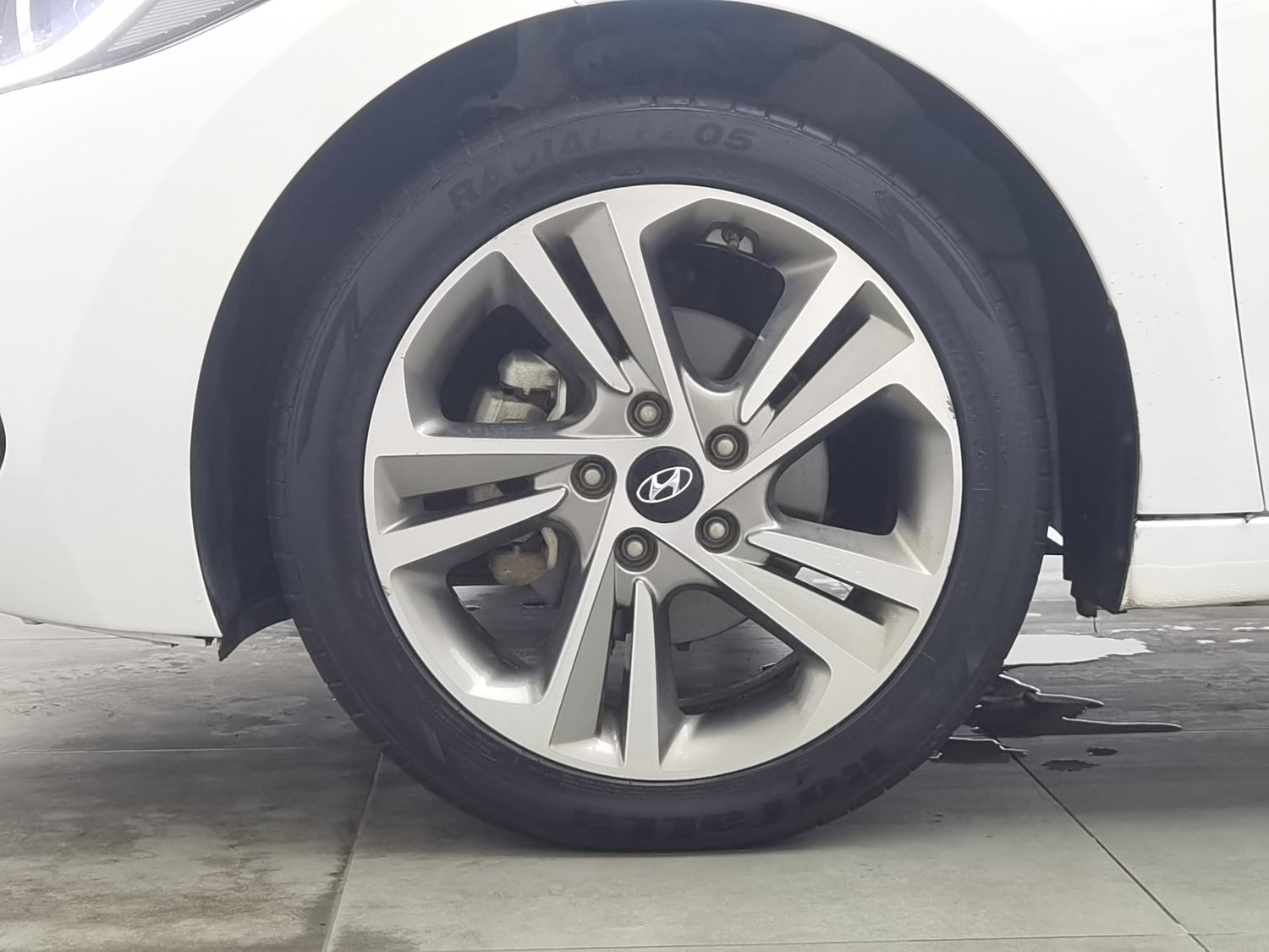 Used Hyundai Elantra 2016 1.6 AT