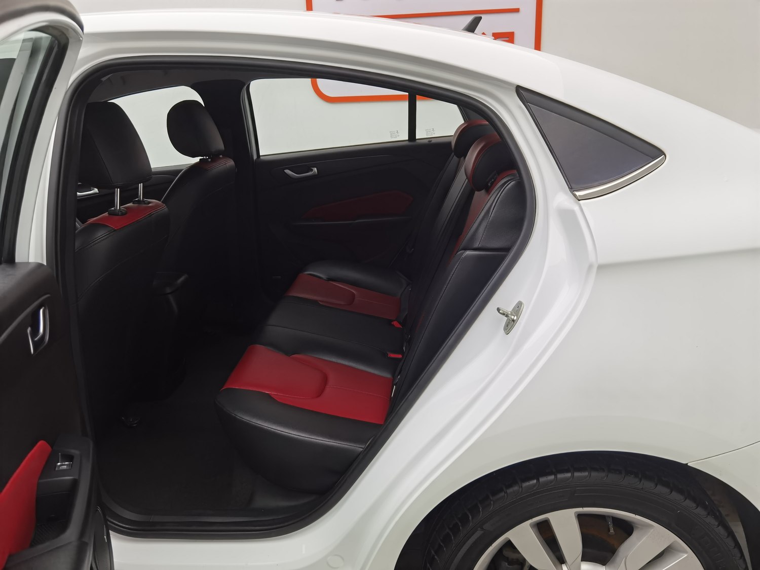 Used Chery Arrizo 5 2017 1.5 MT