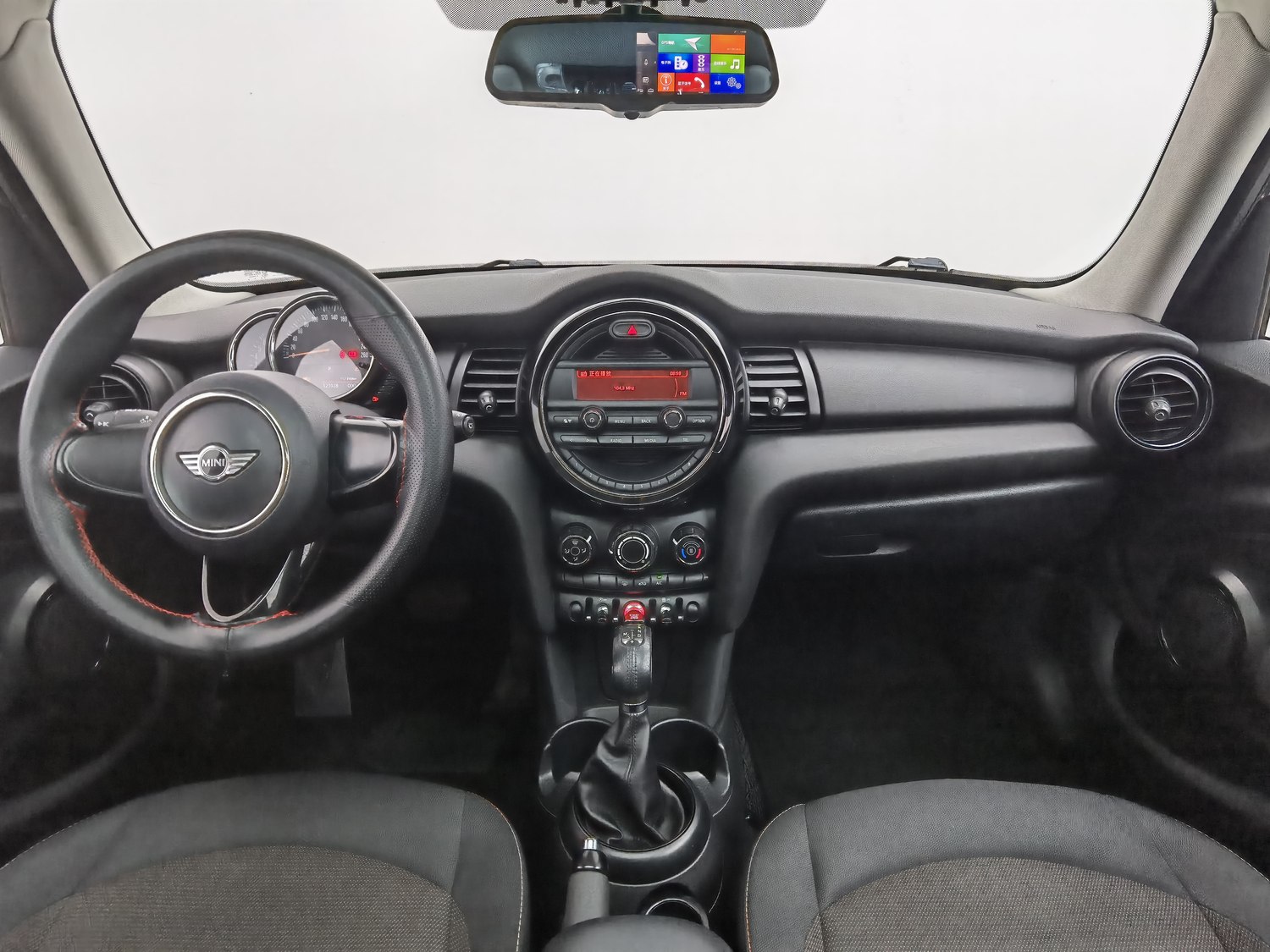 Used MINI MINI 2015 1.2 AT