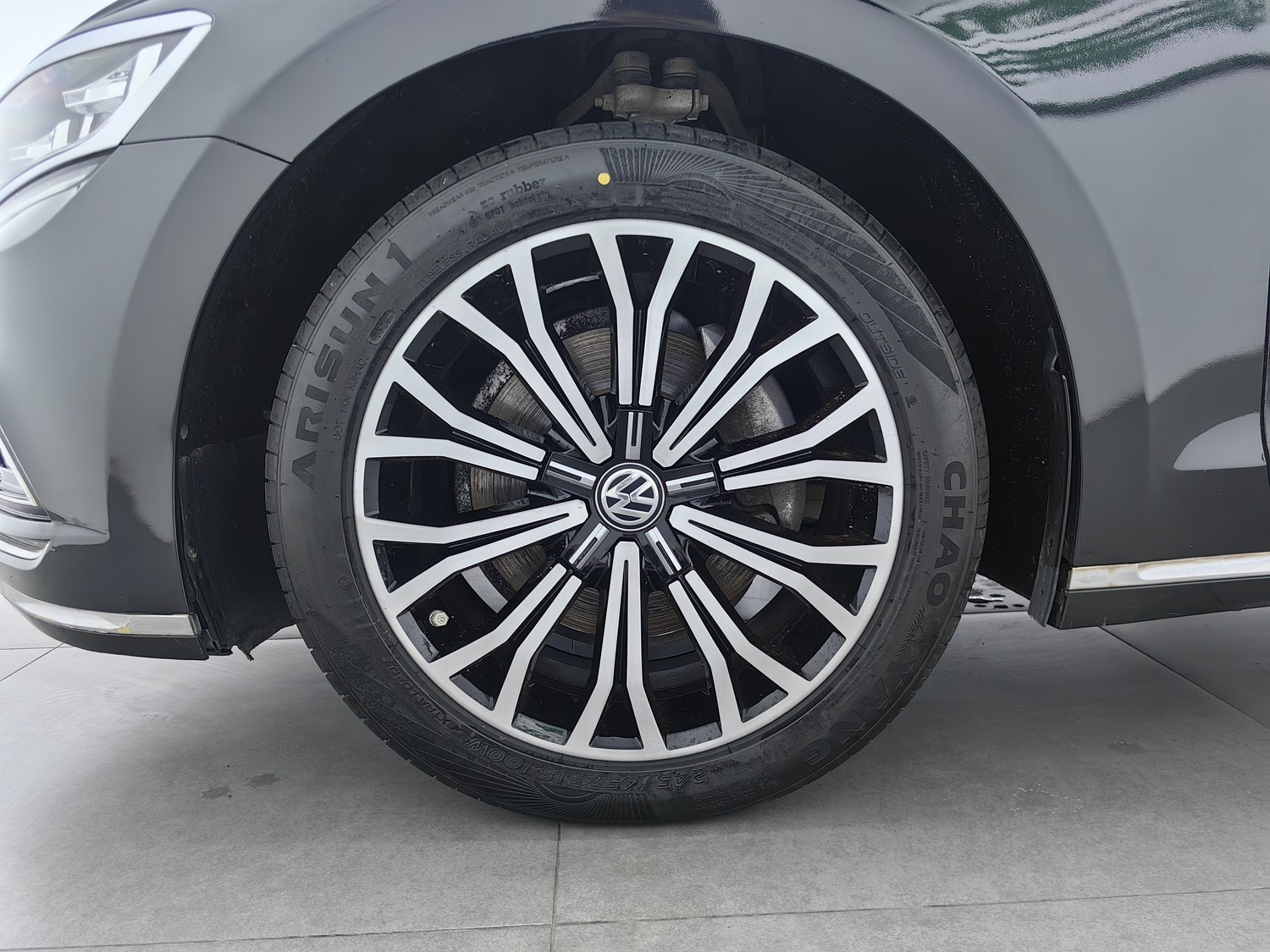Used Volkswagen Phideon 2018 2.0 AT