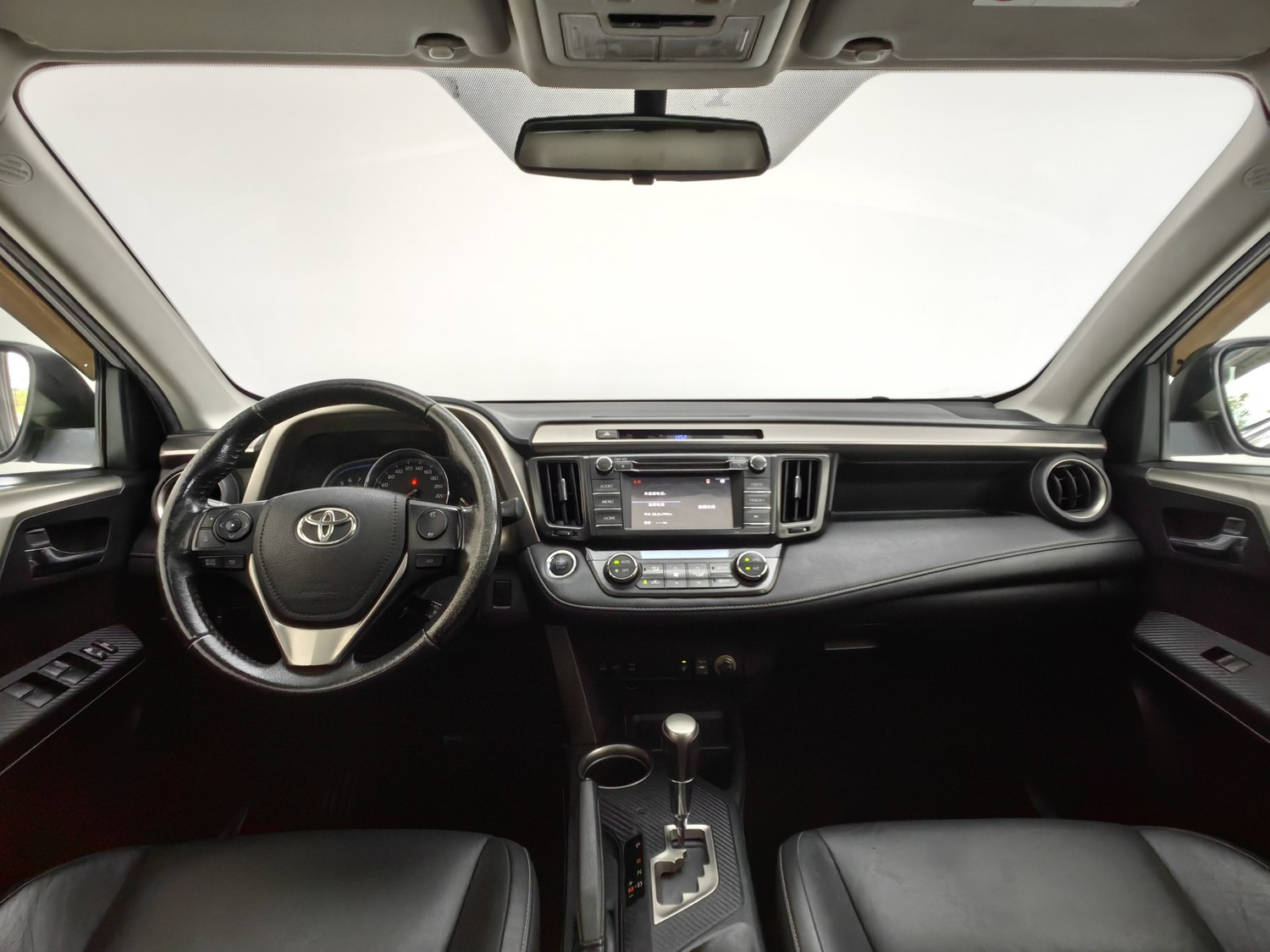 Used Toyota RAV4 2013 2.0 AT
