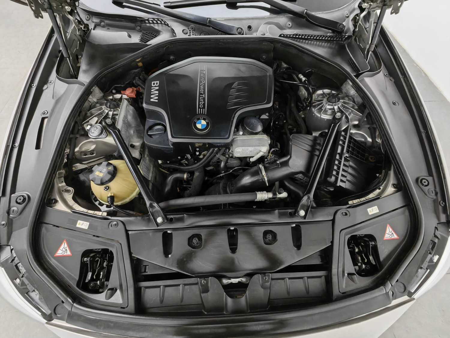 Used BMW THE5 2014 2.0 AT