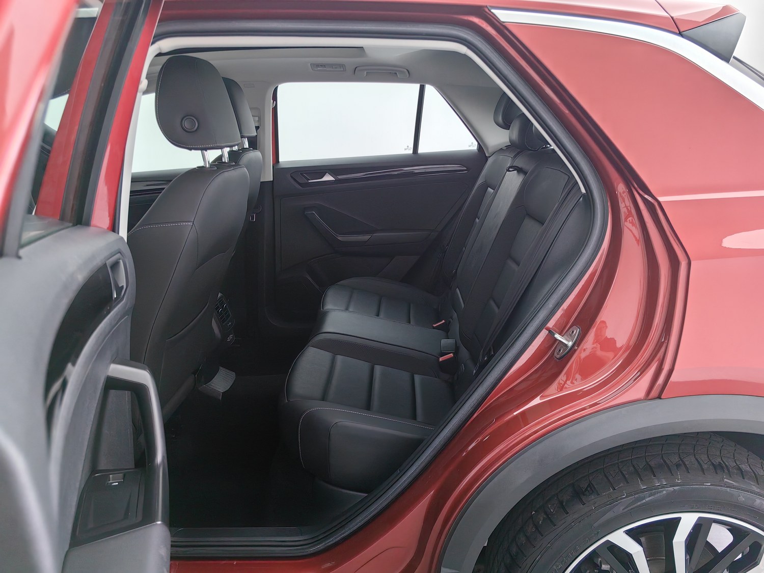Used Volkswagen T-ROC Tange 2018 1.4 AT