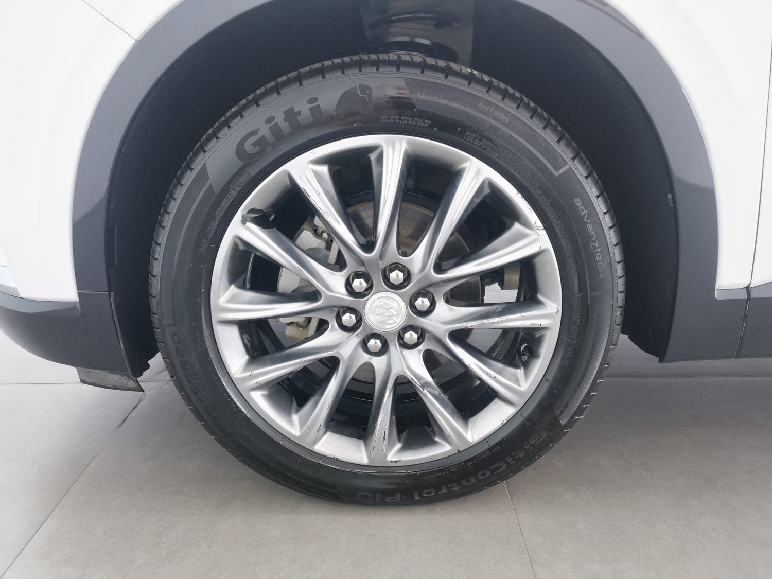 Used Buick Enclave 2020 2.0 AT