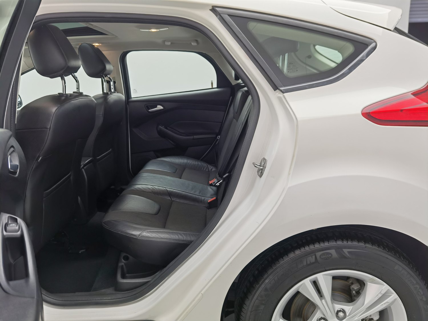 Used Ford Focus 2012 1.6 AT