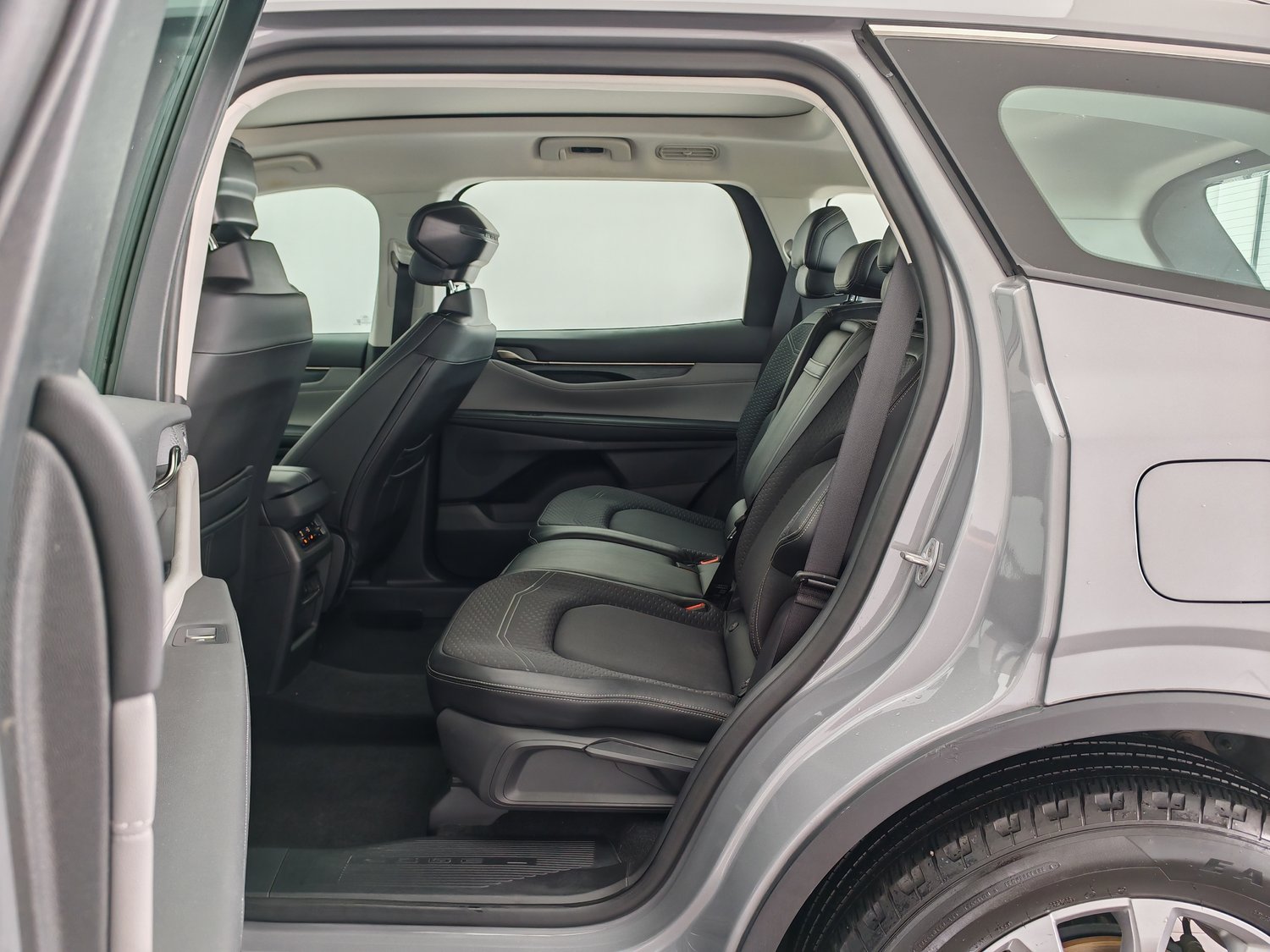 Used Ford Edge 2023 2.0 AT
