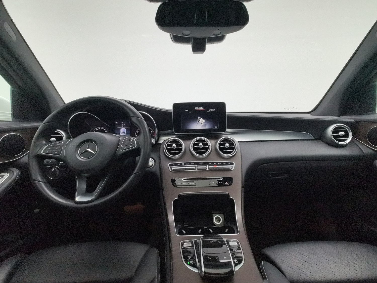Used Mercedes-Benz GLC 2018 2.0 AT