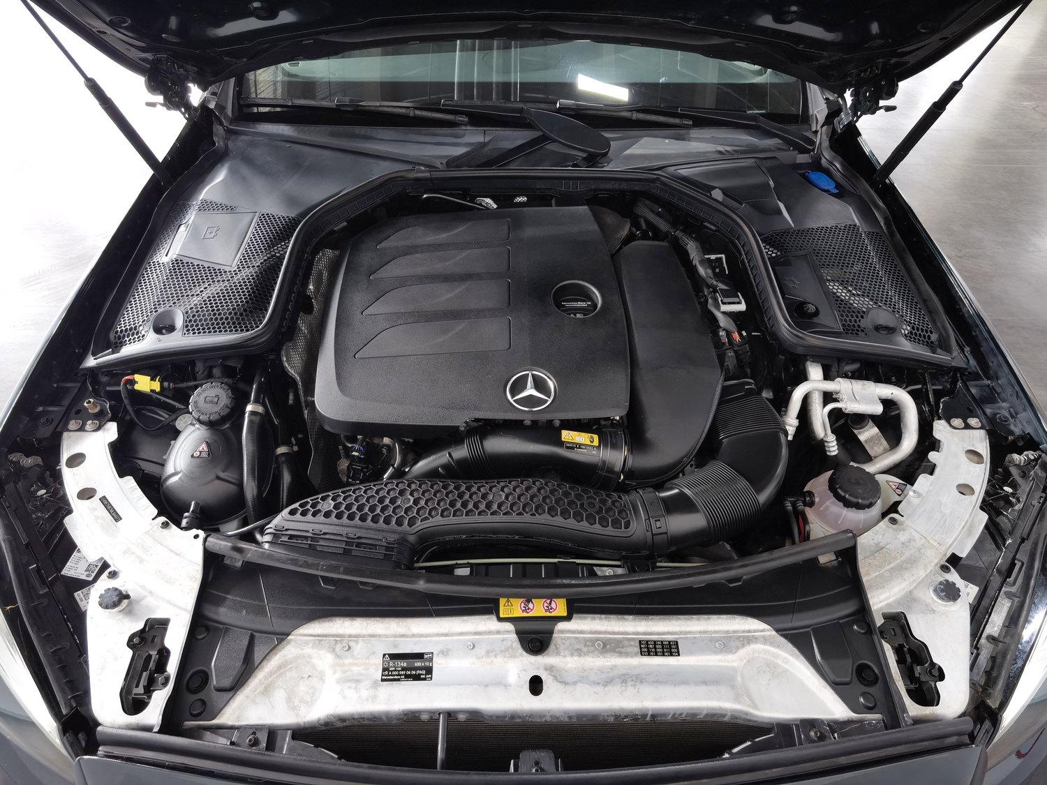 Used Mercedes-Benz C-Class 2021 1.5 AT