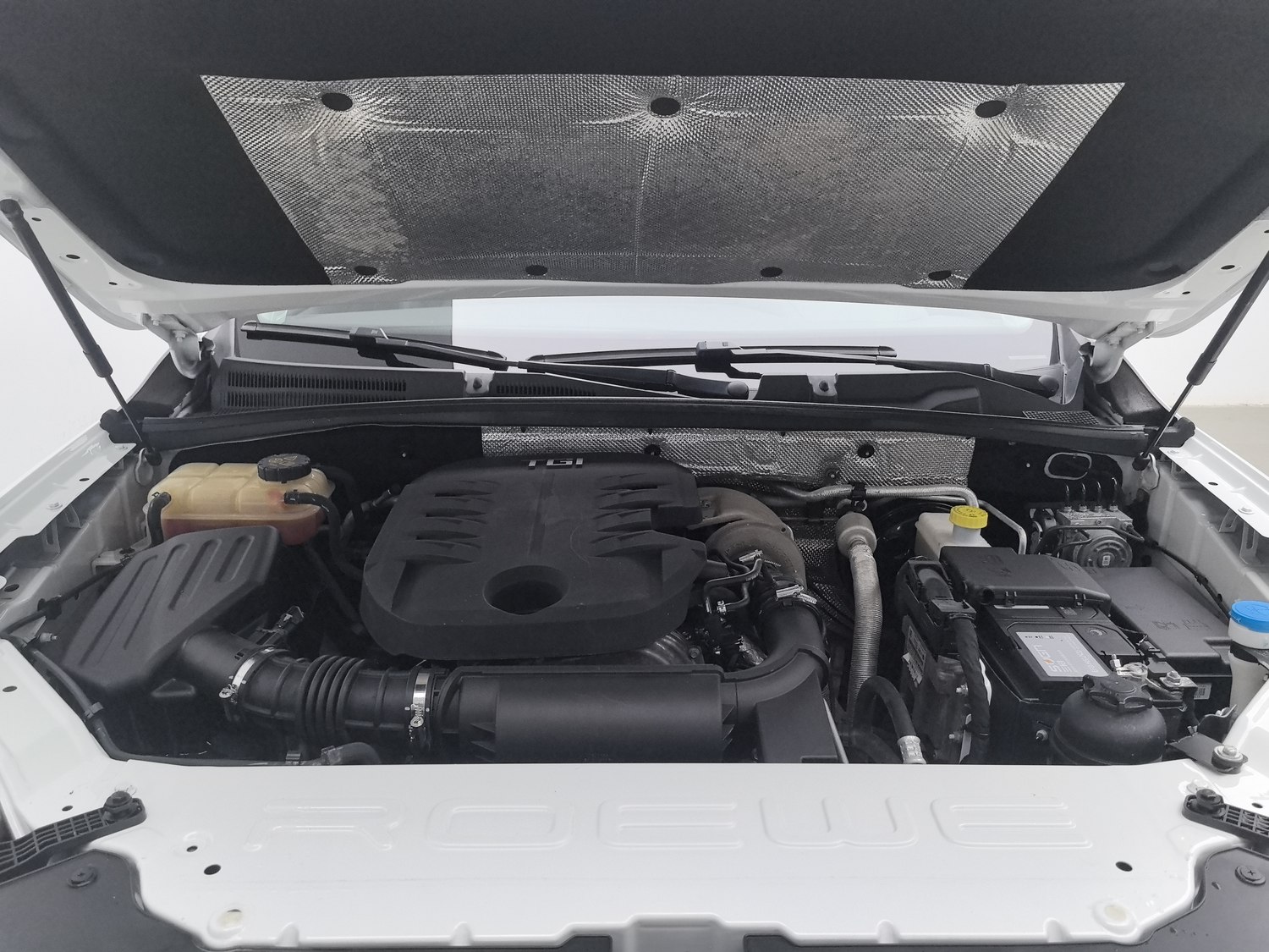 Used Roewe RX8 2018 2.0 AT