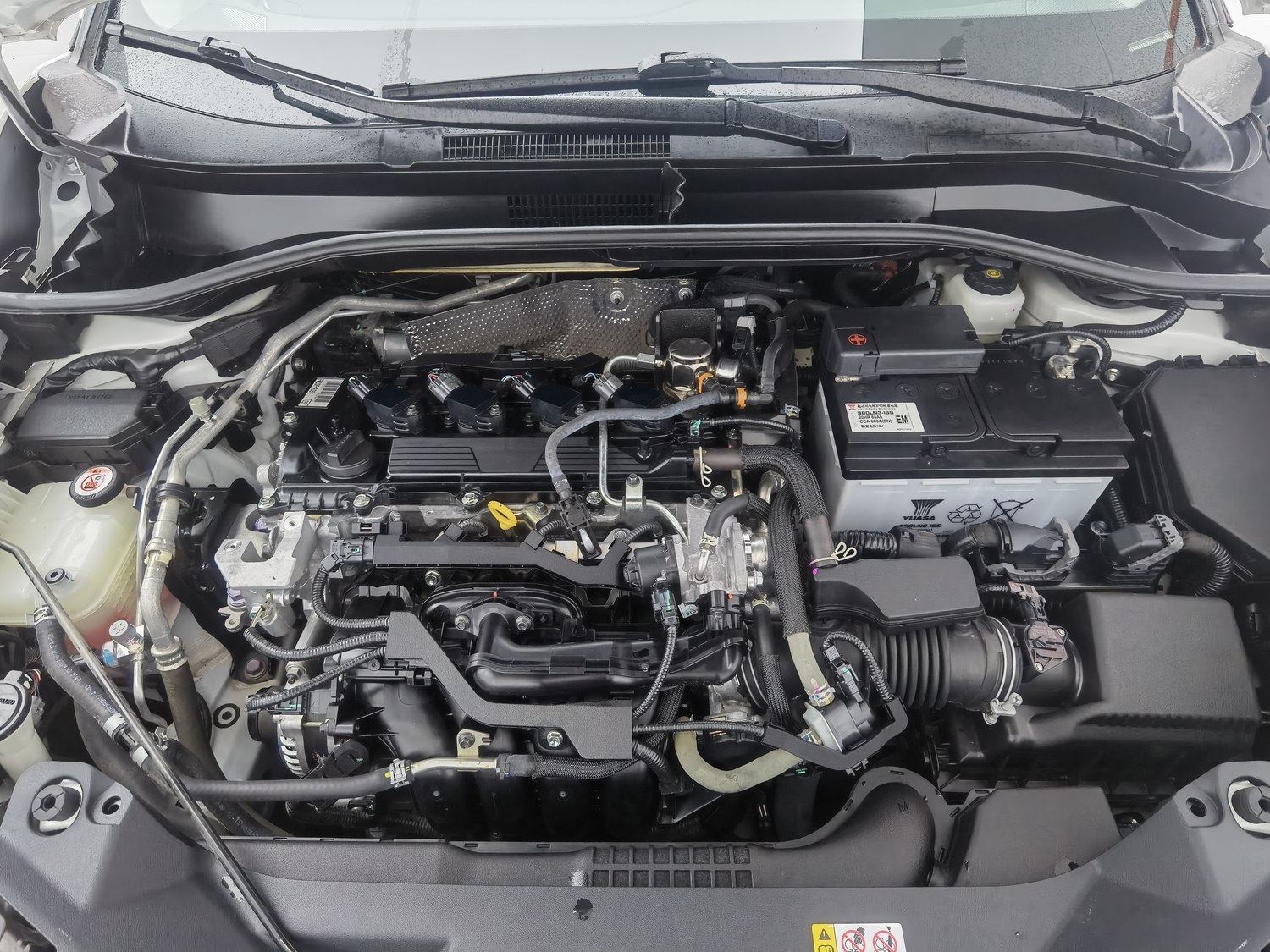 Used Toyota C-HR 2021 2.0 AT