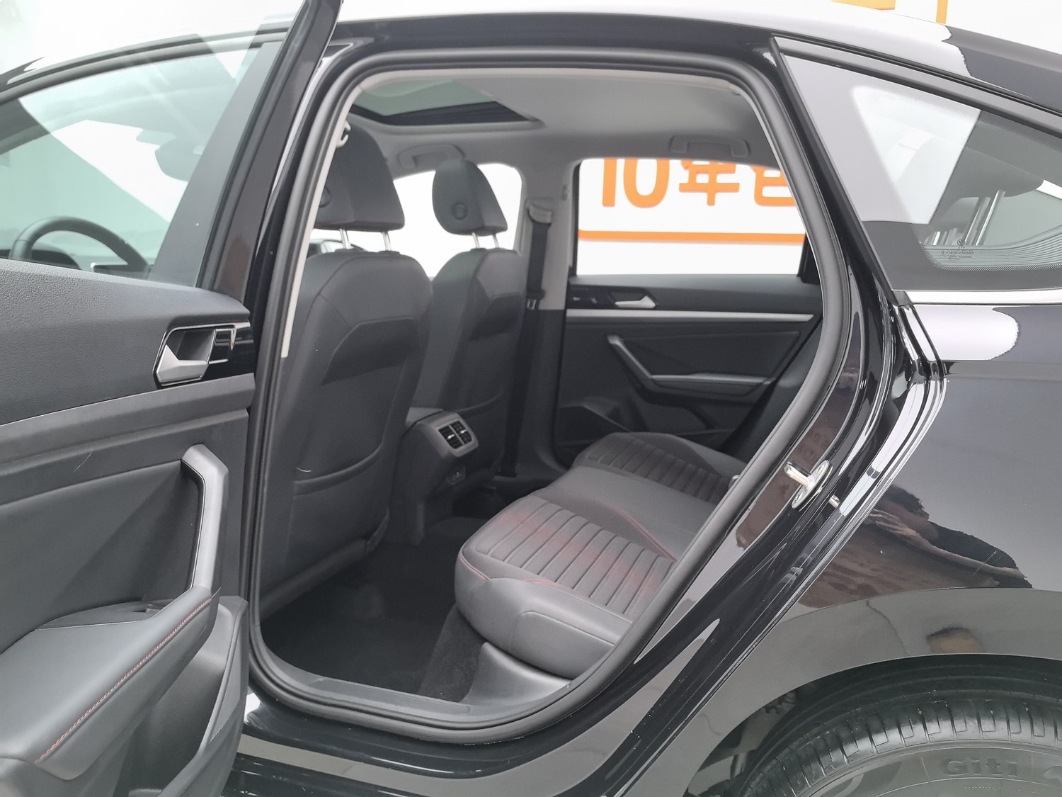 Used Volkswagen Lavida 2023 1.4 AT