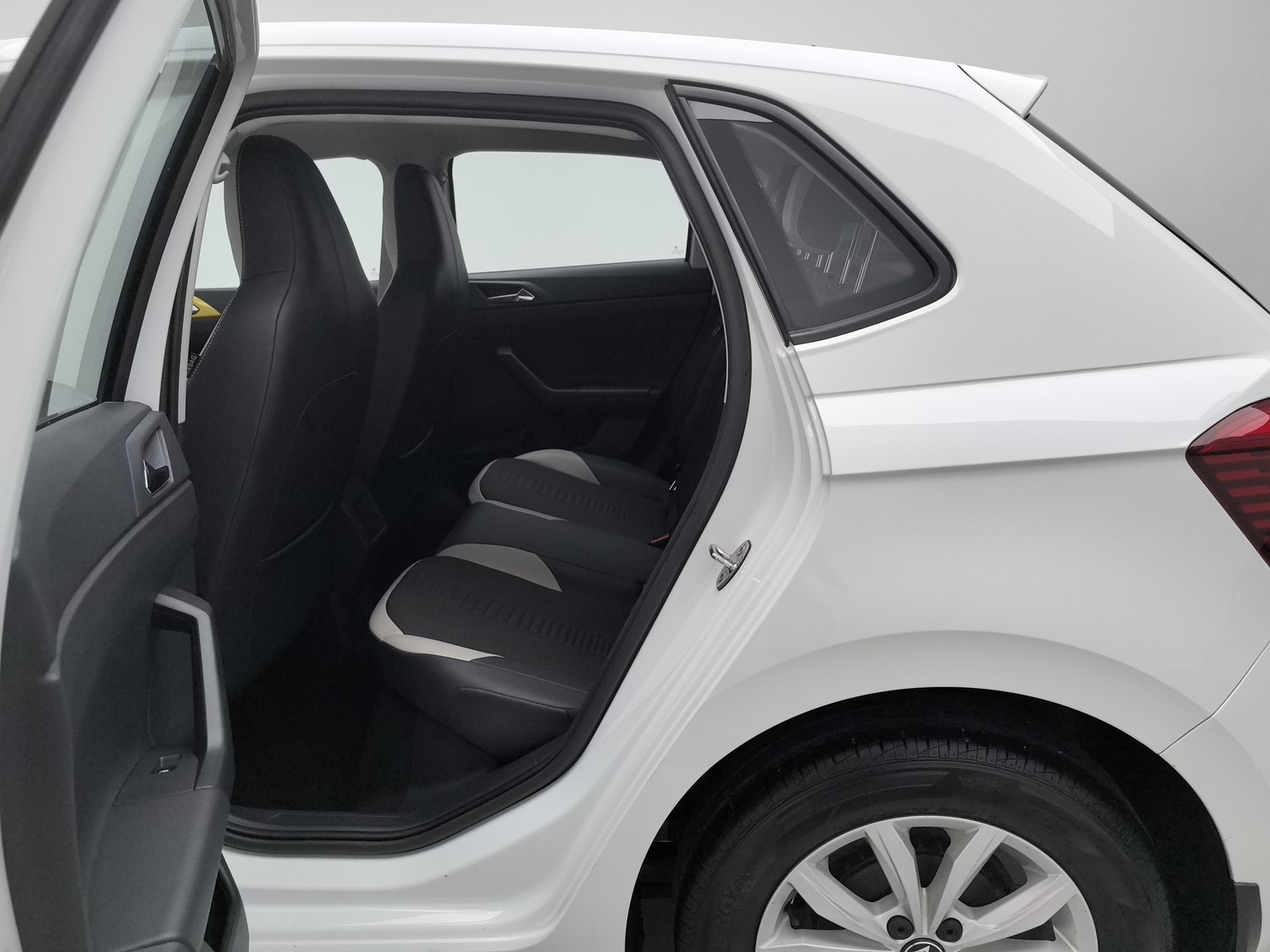 Used Volkswagen Polo 2023 1.5 AT
