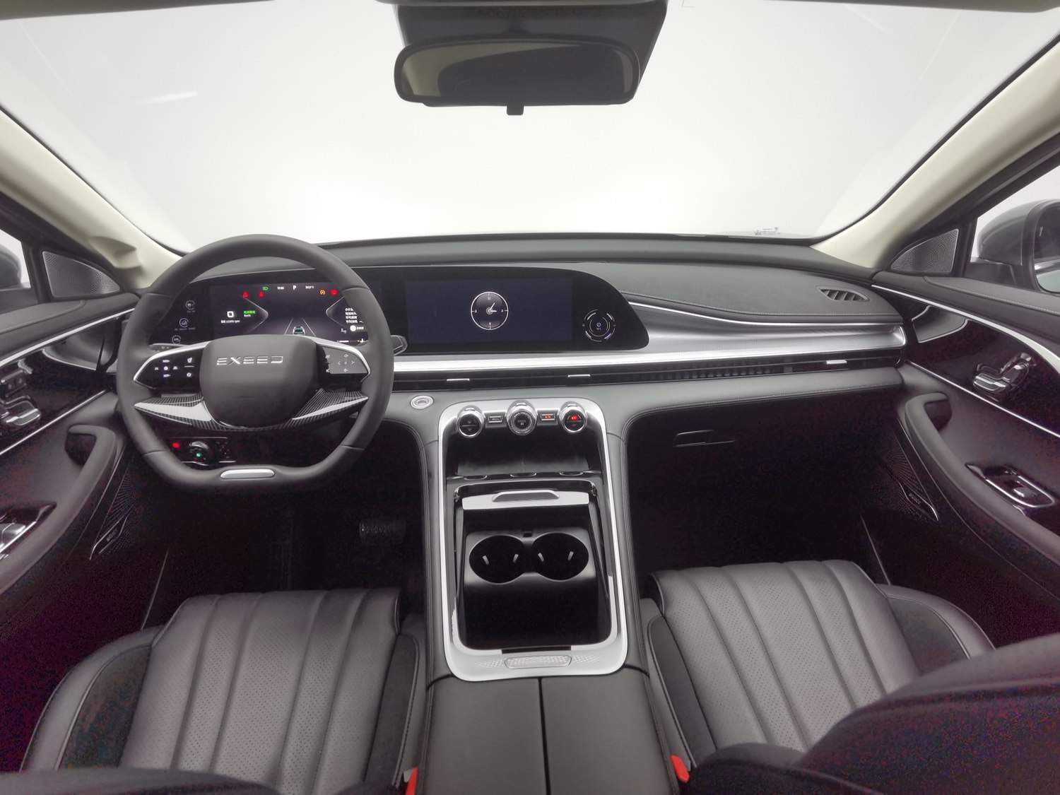 Used Exeed Lingyun 2024 1.6 AT