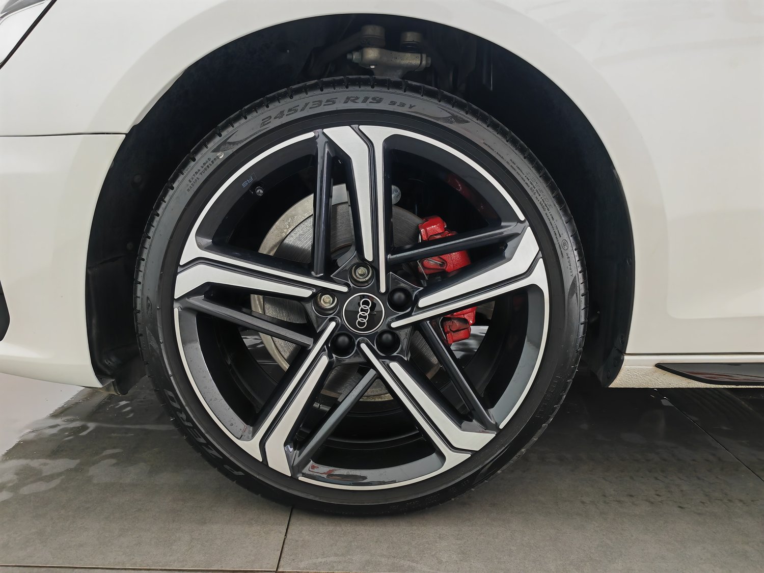 Used Audi A4L 2024 2.0 AT