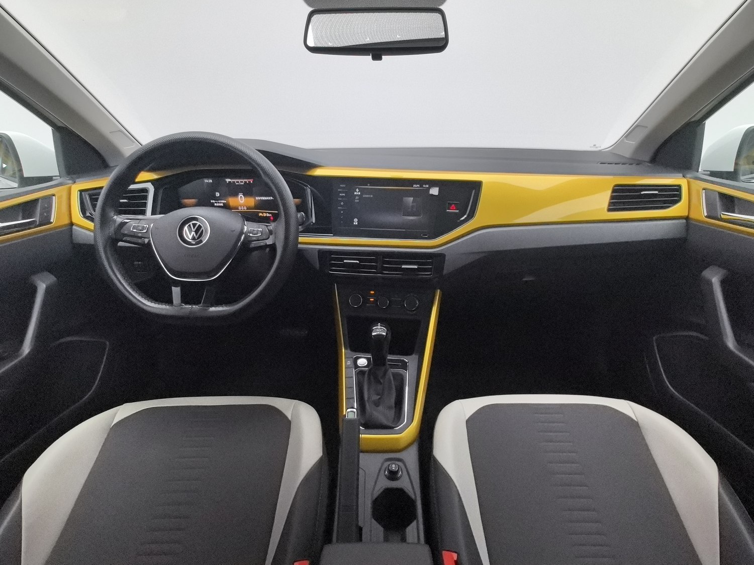Used Volkswagen Polo 2023 1.5 AT