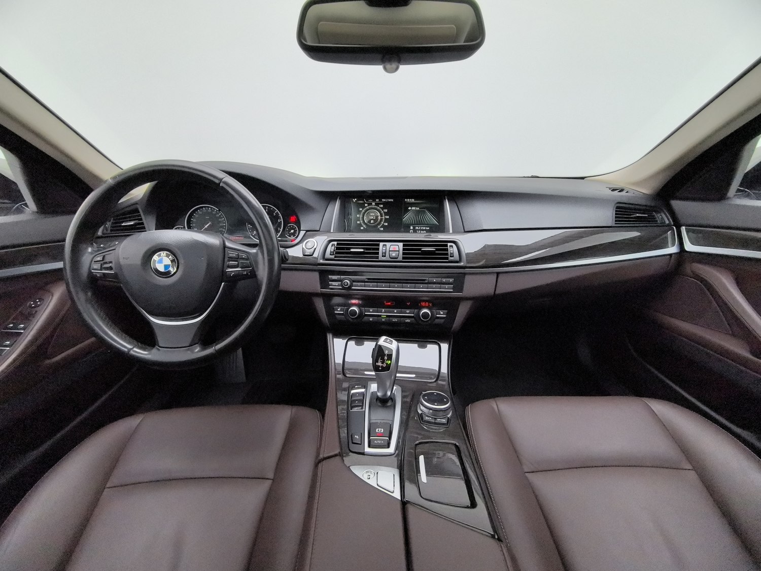 Used BMW THE5 2014 2.0 AT